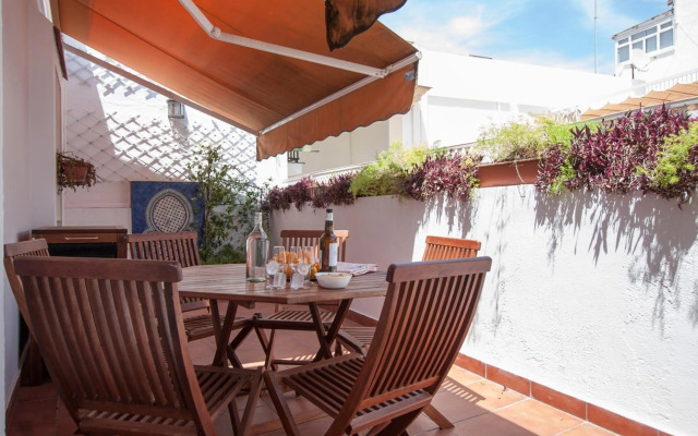 Champion Duplex Terrace and Garage Old Town 6 pax