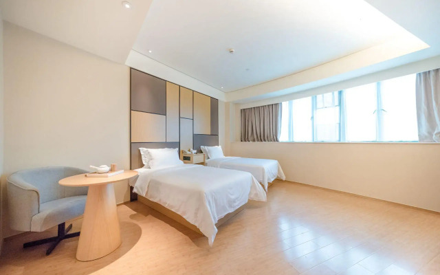 Vienna Hotel - Shanghai Nternational Cruise Terminal Branch