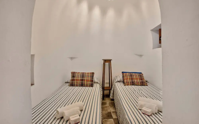 Trulli Silvana In Locorotondo