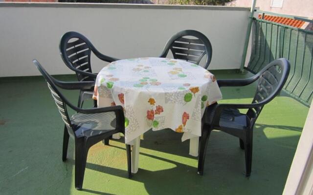 Ivan - 100 m from marina - A2(3)