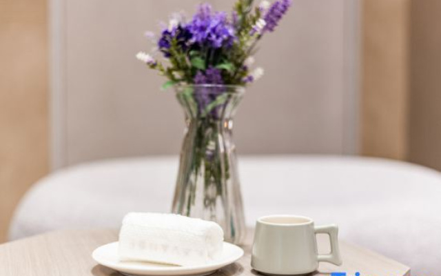 Lavande Hotel (Bayannaoer City Government Four Seasons Flower City)