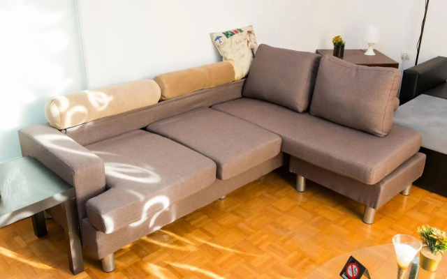 Lianos Apartments Business Class A