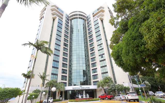 Tropical Executive Hotel