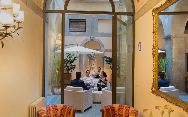 Hotel San Michele
