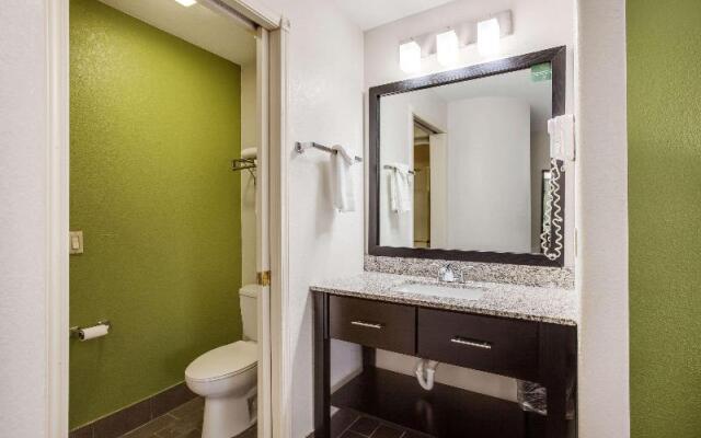 Sleep Inn & Suites Milan