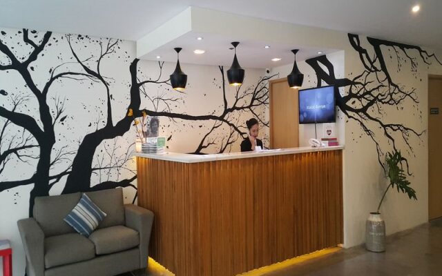 Fersal Hotel Makati Avenue