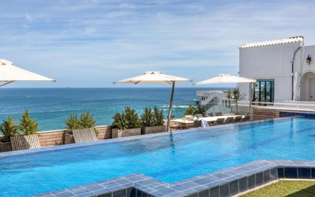 White Cliffs Penthouse