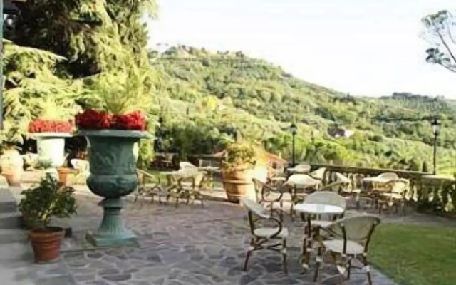 Villa Maria