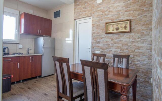 Apartments Oliva