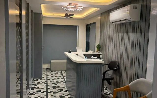 Hotel Laxus