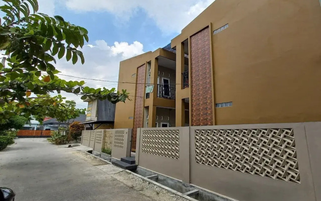 SPOT ON 93428 Pinus Jaya SyariahNearTaman Amaryllis Pekanbaru