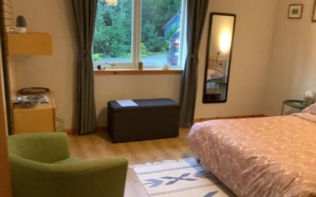 22 miles from Edinburgh-Double room-Welcoming B&B