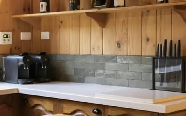 Onyx Retreat Healesville Luxury Lodge x Hot Tub