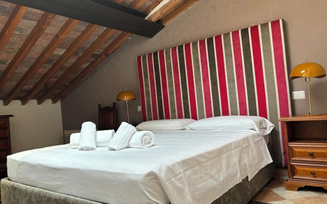 You & Me Corporation Home Verona Centro