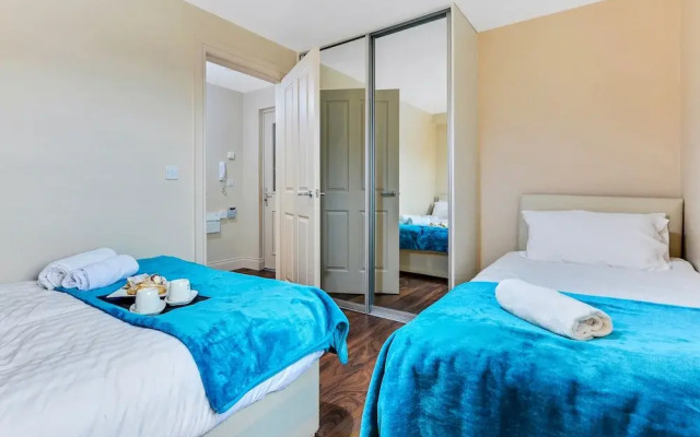 The Ship's Key Aparthotel