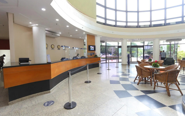 Tropical Executive Hotel