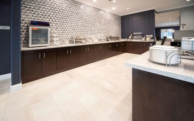 Best Western Plus St. Louis Airport Hotel
