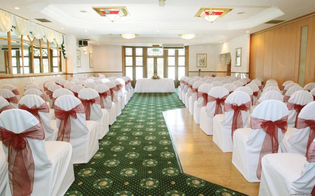 Woodlands Hotel, BW Signature Collection