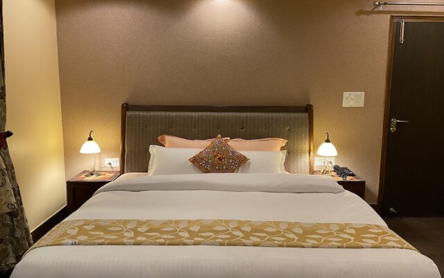 Sangita Resorts Naukuchiatal