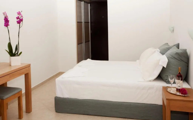 Notis Hotel