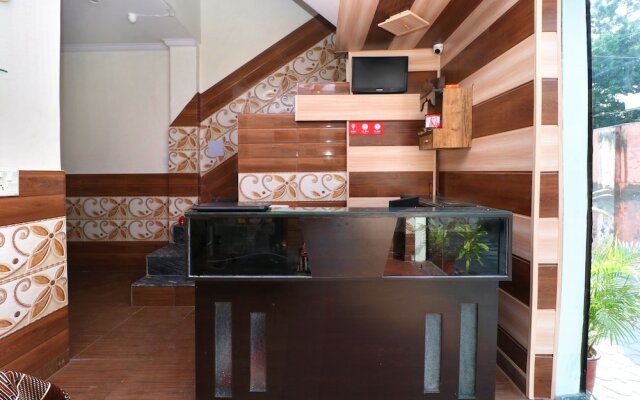 Hotel Mall Residency By OYO Rooms