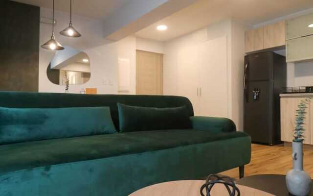 w Designer 2BR in Miraflores