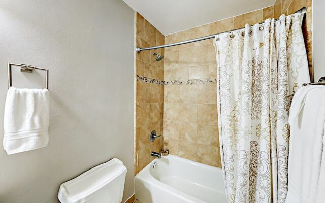 7258 E Wilshire Dr Home