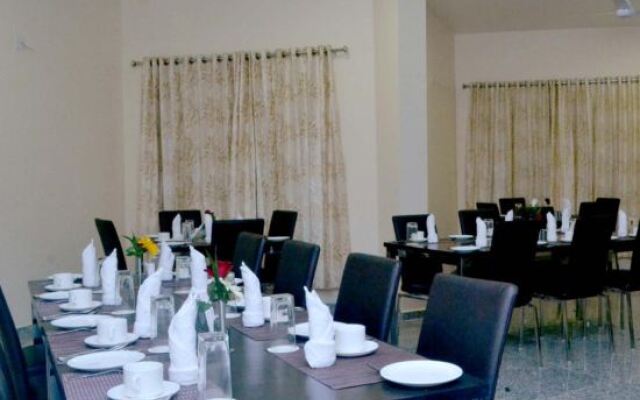 Hotel Siddhi And Resort