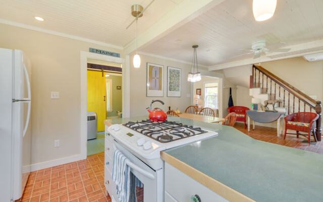 Georgetown Vacation Rental: Gas Grill & Near Beach