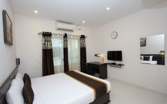 OYO 7463 Leo Suites