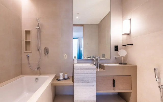 Luxury Marina View Apartment in Address JBR