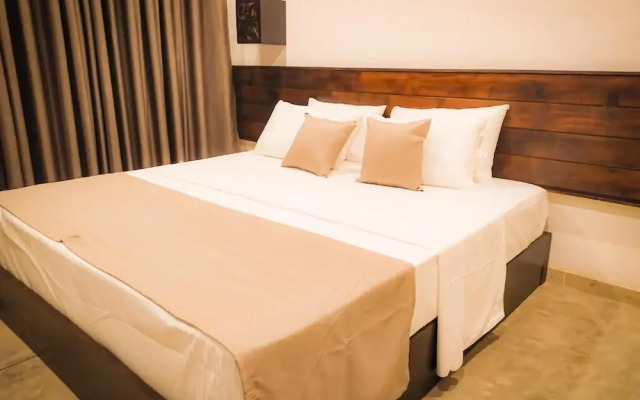 Isi Arana Eco Villa