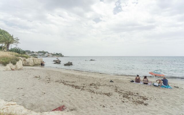 Traditional Holiday Home in Fontane Bianche With Pool