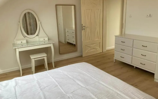 Holiday House for 6 People in Grzybowo