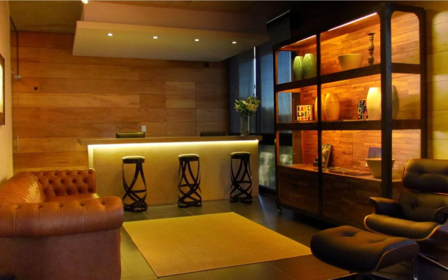 Costa Colonia - Riverside Boutique Hotel