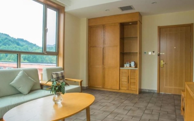 Xinglong Shuangheyuan Resort