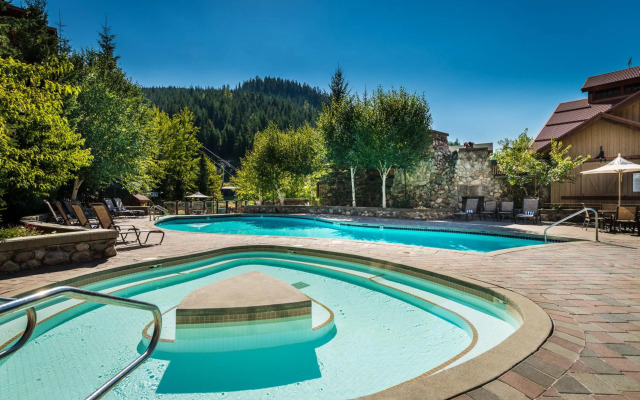 Legends Whistler