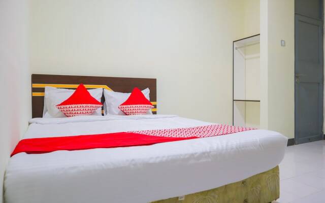 Seven Season Residence by OYO Rooms