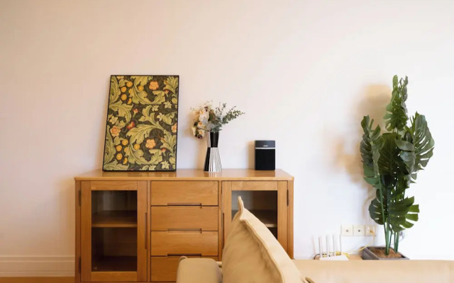 Tyms Modern 3BR 2BA Apt Near Metro