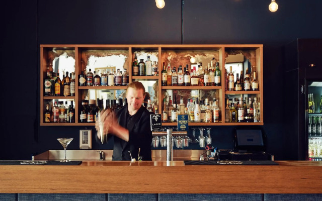 Saint Kilda Beach Hotel (formerly Rydges St Kilda)