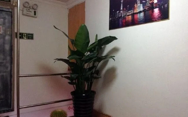 Liangyou Hostel