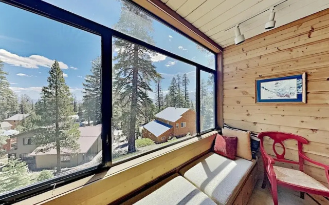 Condo with Great Views - Close to all Mammoth Recreation! by RedAwning