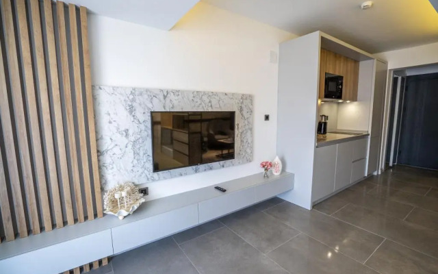 Ayayorgi̇ Homes & Hotels