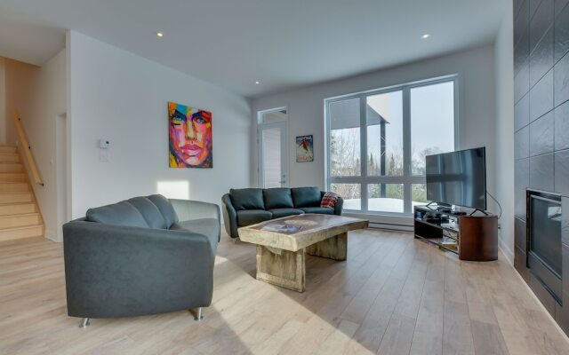 Le Rocher Mountain Rendez-vous Mont-Trem