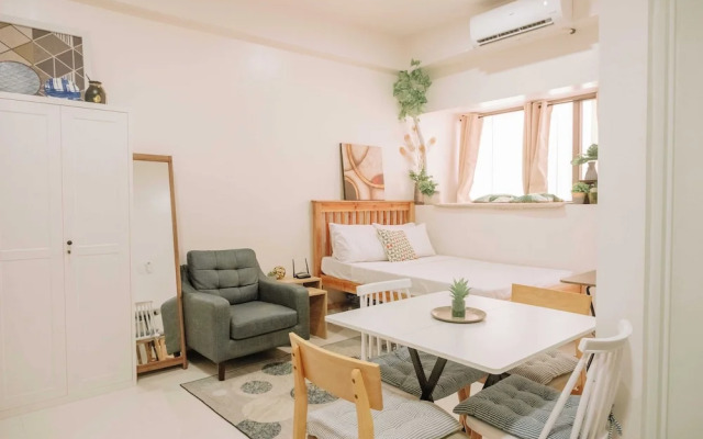 Tropical Bliss in the Metro