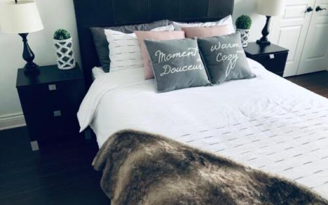 Condo Vélo-Golf-Ski Montagne Bromont - NAVETTE INCLUSE EN HIVER!