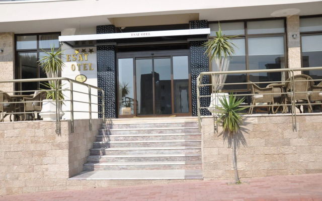 Esat Otel