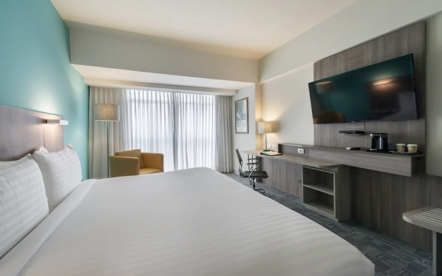 Holiday Inn Lima Airport by IHG
