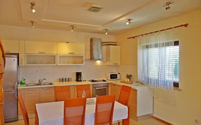 Apartment Sumartin