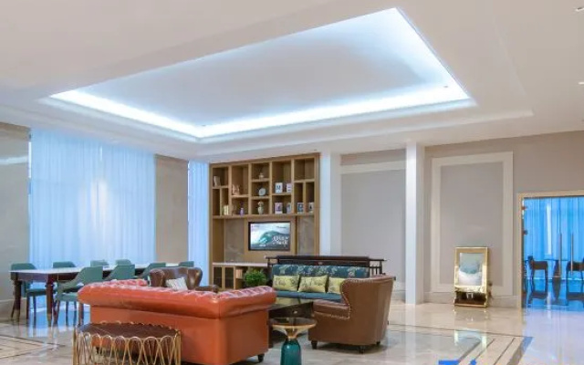Vienna Hotel (Linyi Fortune Building)